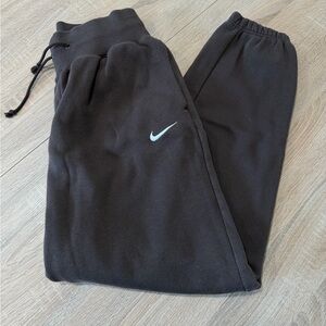 Nike Brown Fleece Joggers – Size XS